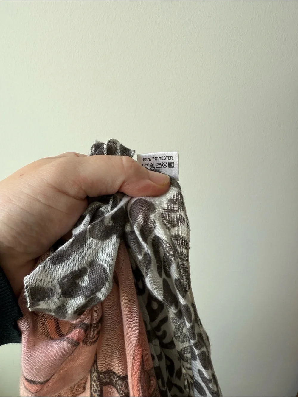 Lightweight Leopard Print Infinity Scarf with Pink Accent